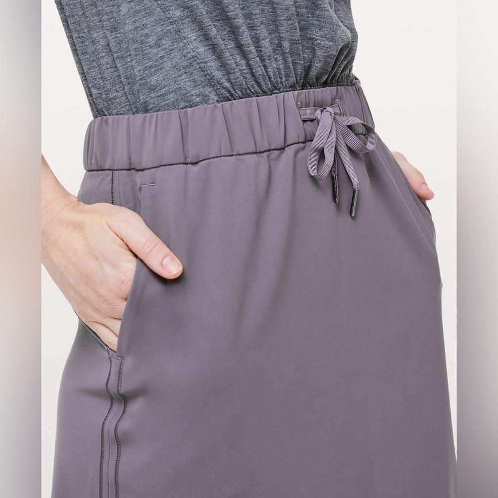 Lululemon On The Fly Skirt - Magnum - Picture 2 of 5